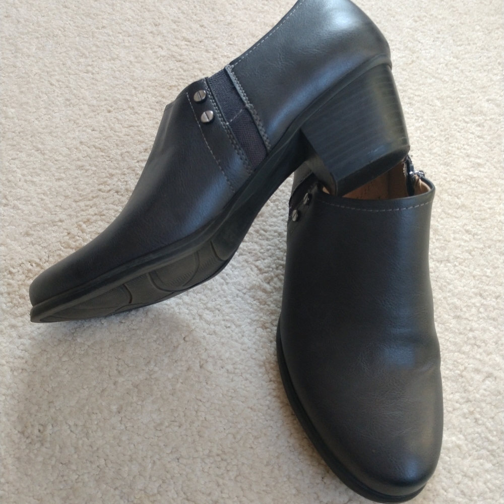 Naturalizer shoes